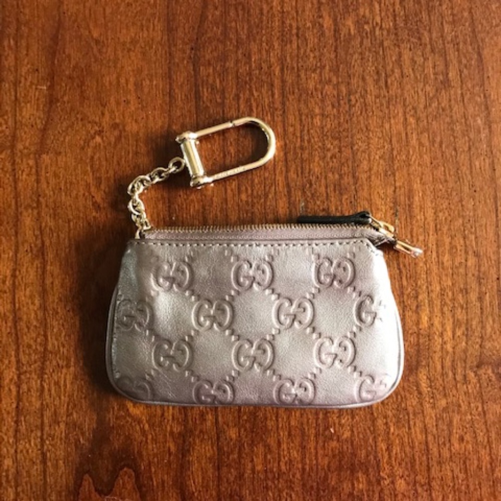 Gucci Signature Key Case